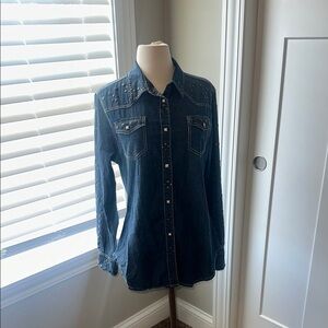 Taska Polizzi Collection Blue Denim Studded Western Top Size Large